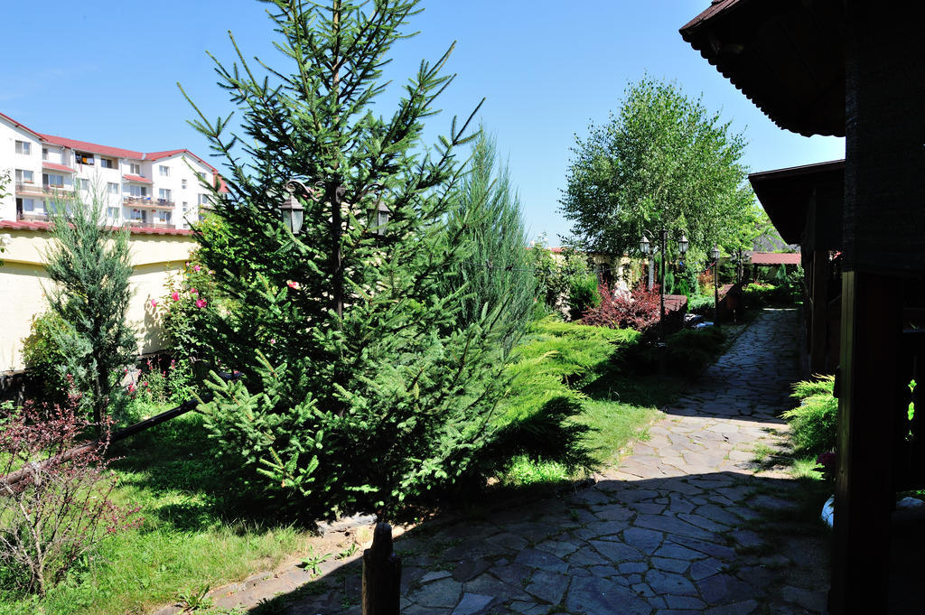 Pensiunea Ioana Gherla Exterior photo
